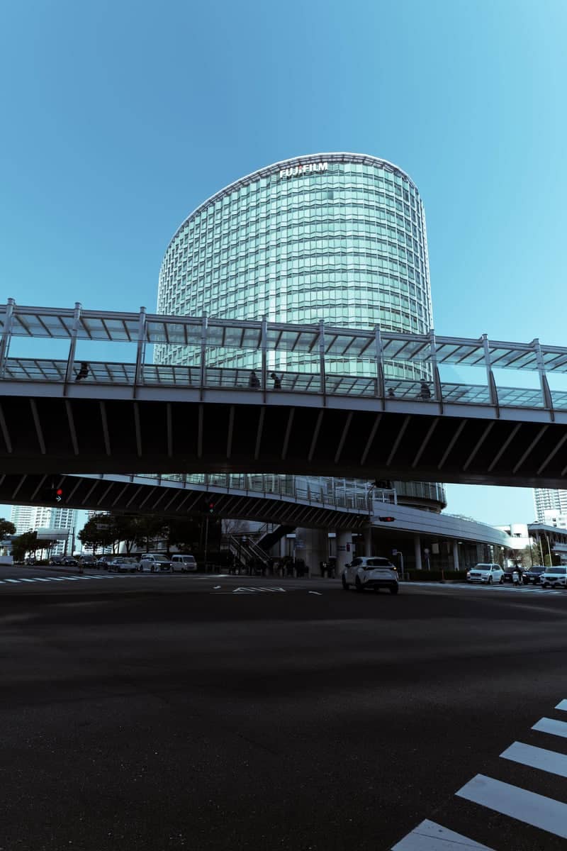 Fujifilm Business Innovation Yokohama Minatomirai Office - Image 1