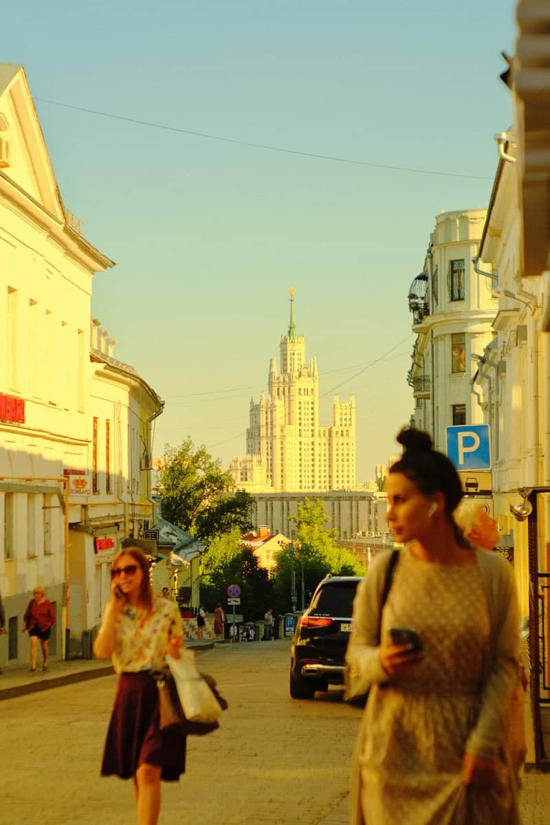 Kotelnicheskaya Embankment Building View - Image 1