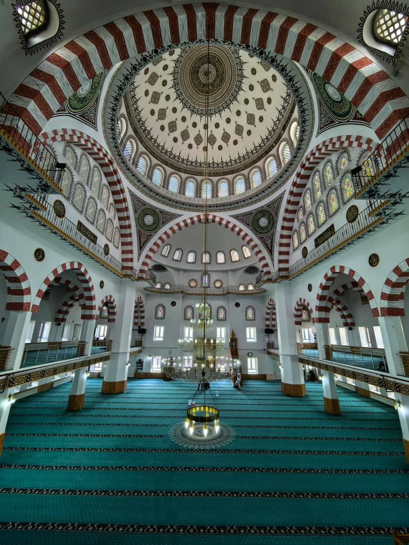 Erciş Central Mosque - Image 1