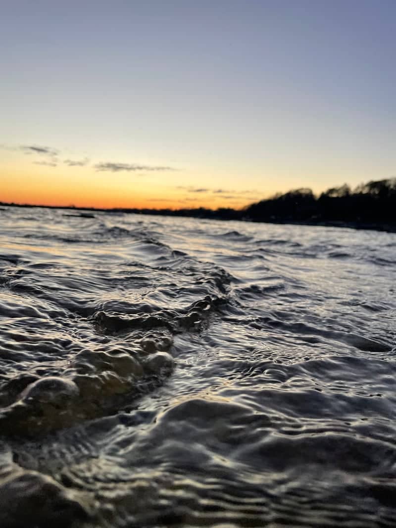 Lake Erie Shoreline, Port Colborne - Image 1
