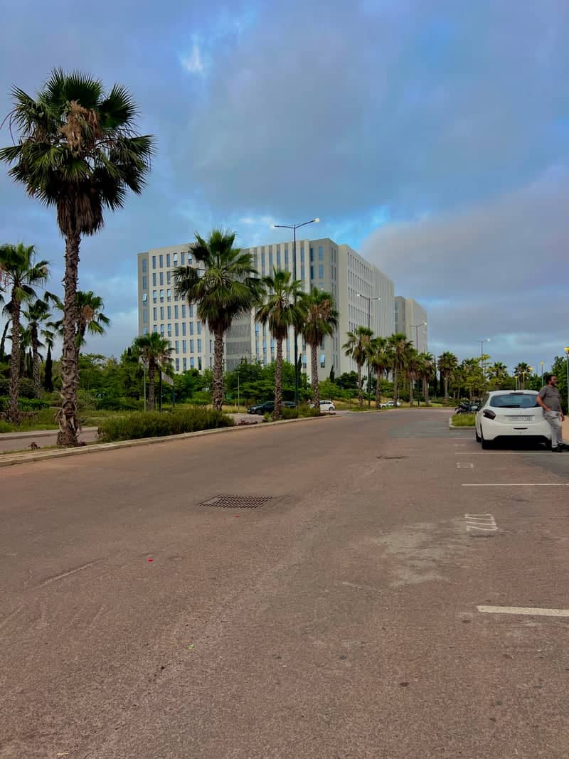 Boulevard Abdelmalek Essaâdi Architecture - Image 1