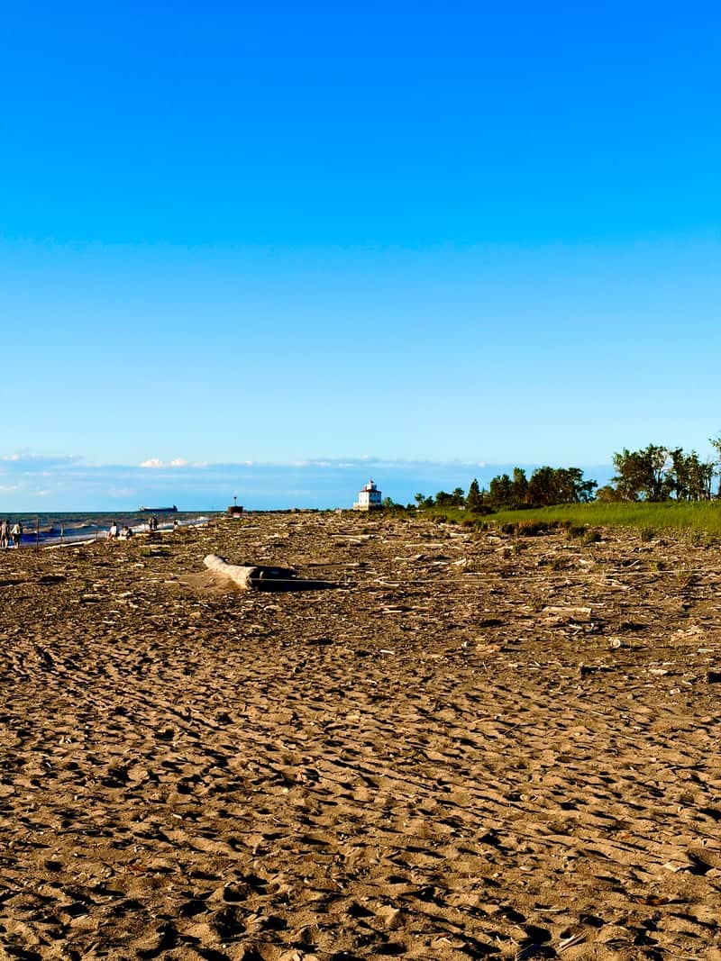 Fairport Harbor West Breakwater Light - Image 1