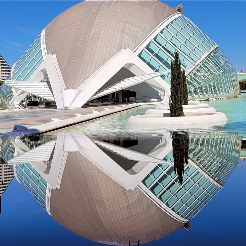 L'Oceanogràfic, City of Arts and Sciences - Image 1