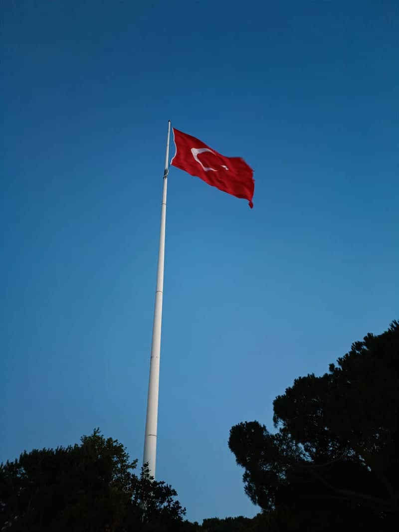 Büyük Çamlıca Hill Flagpole - Image 1