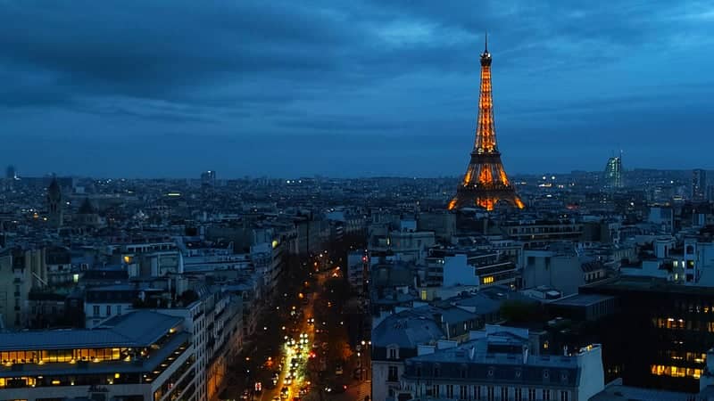 The Peninsula Paris Rooftop View - Image 1