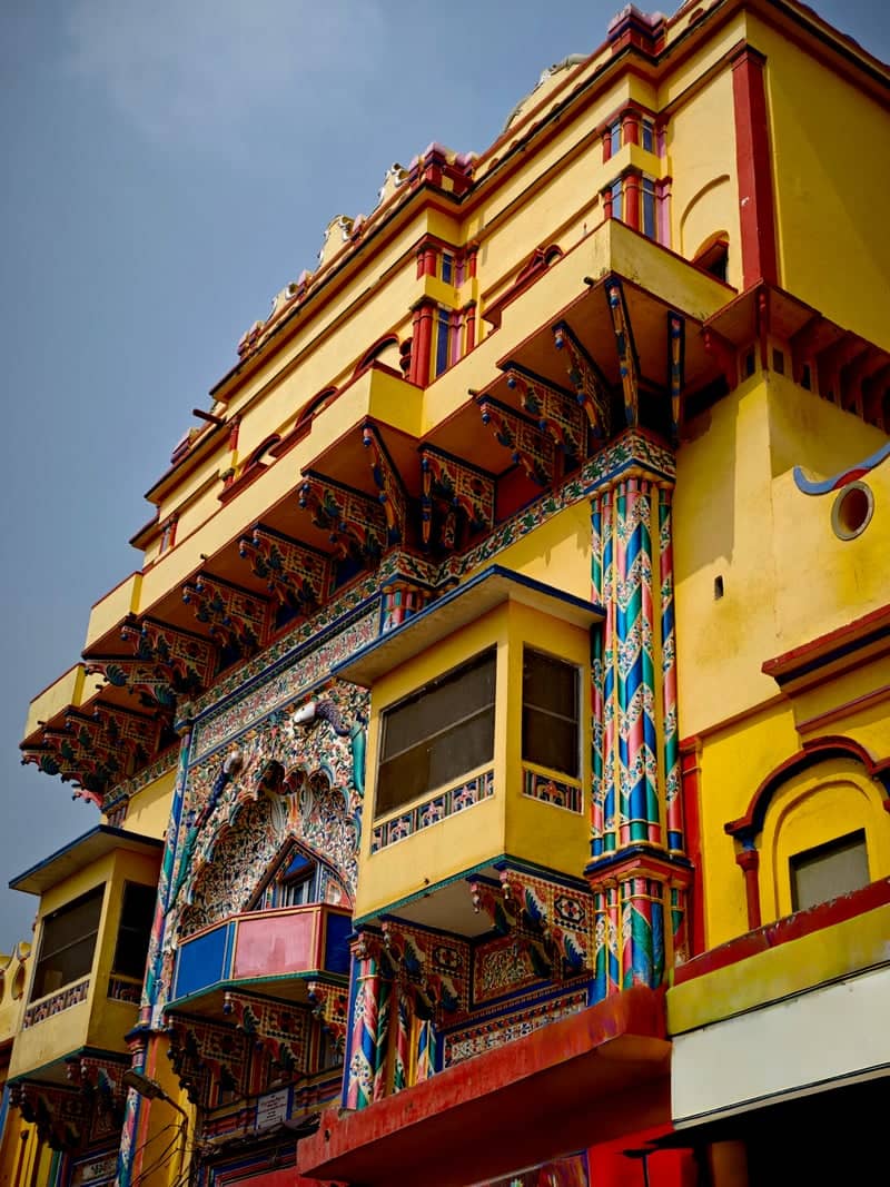 Hanuman Garhi Temple - Image 1