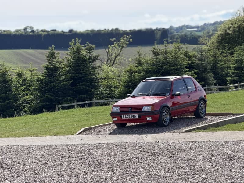 Staverton Countryside Overlook - Image 1