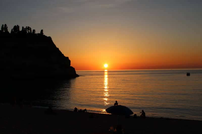 Spiaggia della Rotonda, Tropea - Image 1