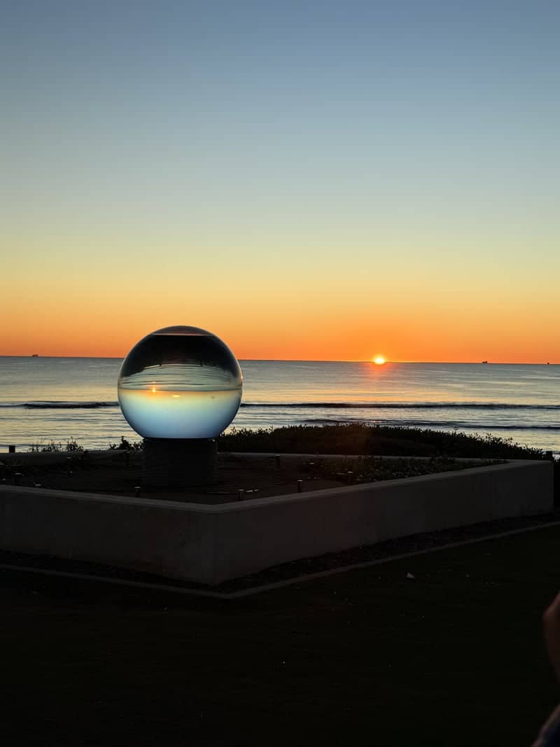 Horizon Sculpture, Beresford Foreshore - Image 1
