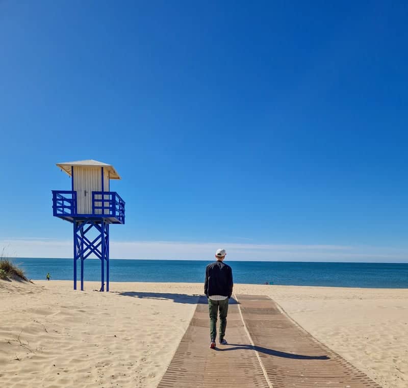 Playa de Isla Cristina Lifeguard Tower - Image 1
