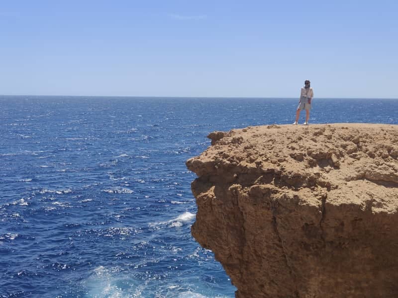 Sahl Hasheesh Coastal Cliffs - Image 1