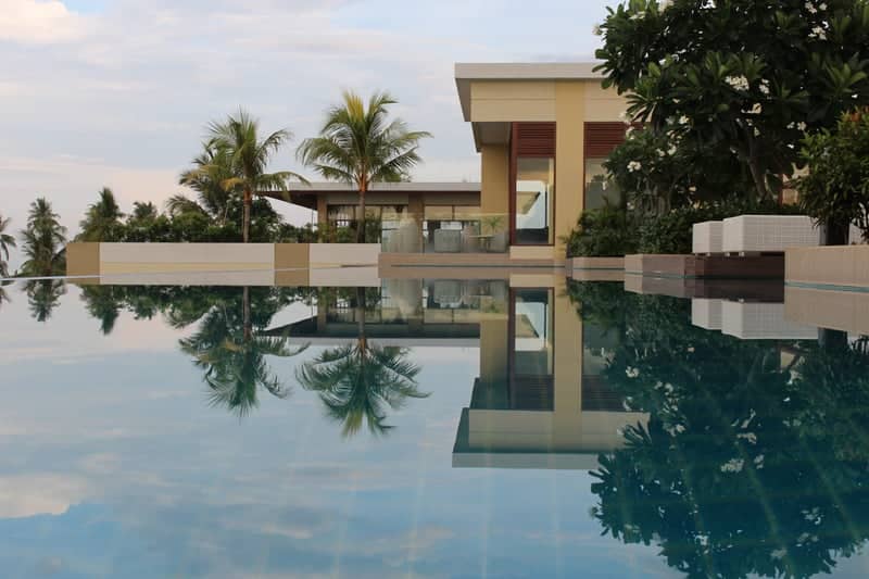 Henann Resort Alona Beach - Image 1