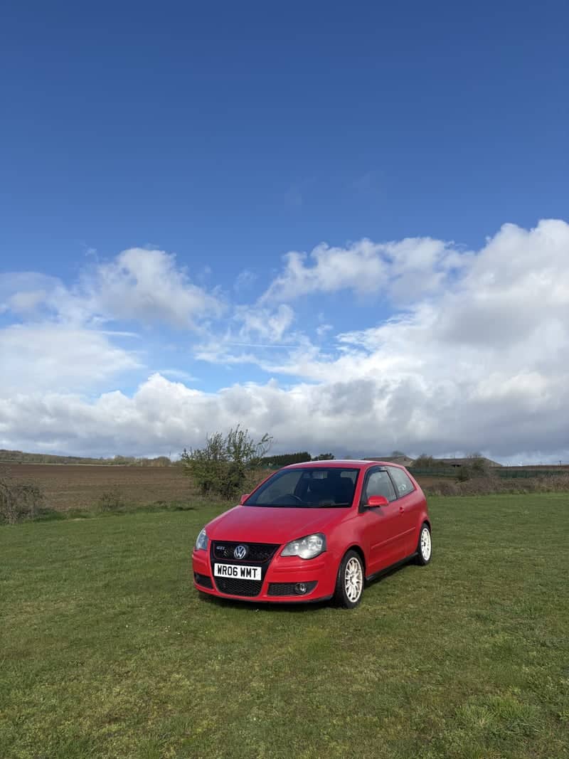 Ledsham Countryside Fields - Image 1