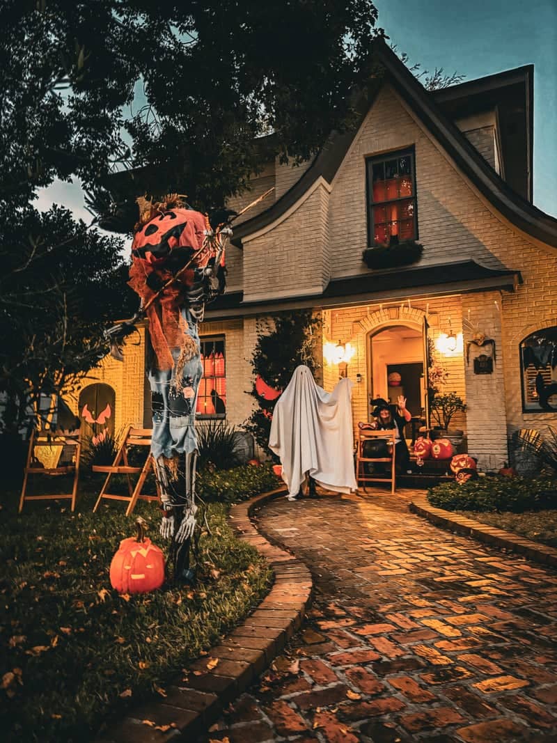 Ardsley Park Halloween House - Image 1