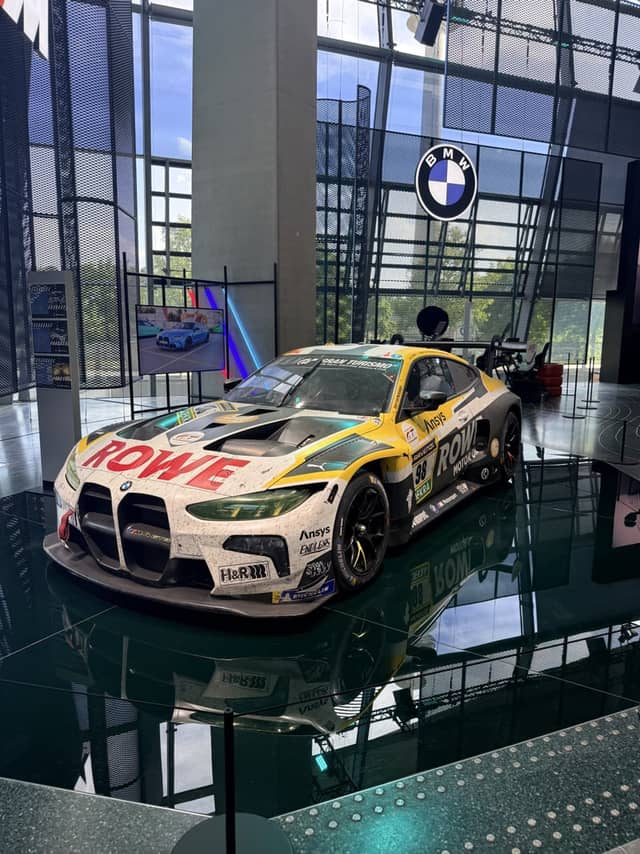 BMW Welt - Image 1