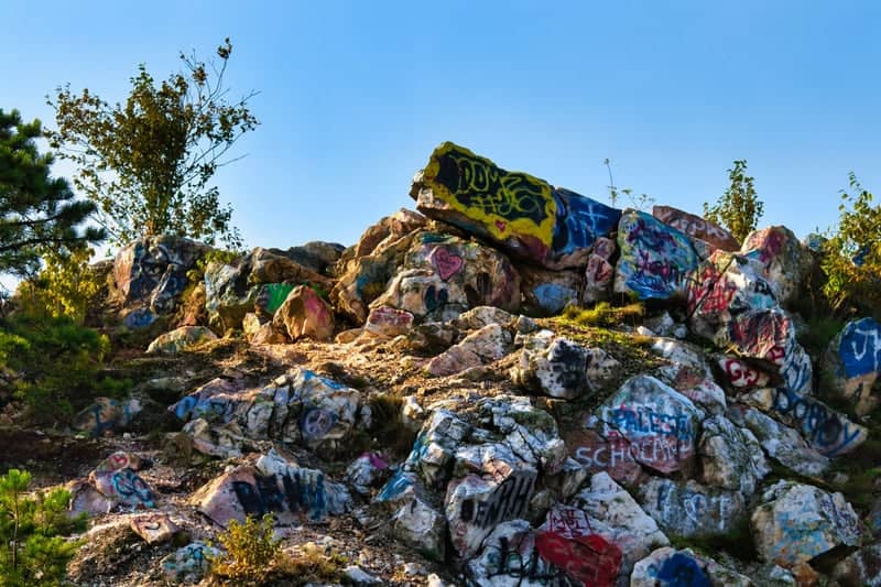 Blue Ridge Mountain Overlook - Image 3