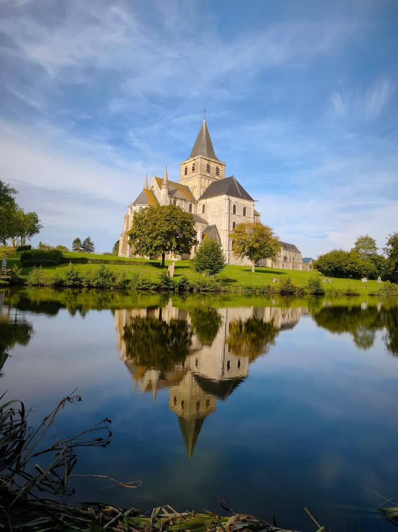 Abbaye de Cerisy-la-Forêt - Image 1