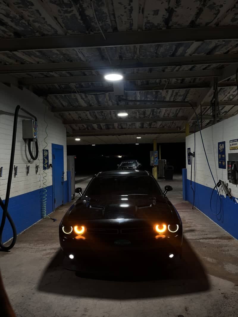 Pinal Avenue Car Wash - Image 1