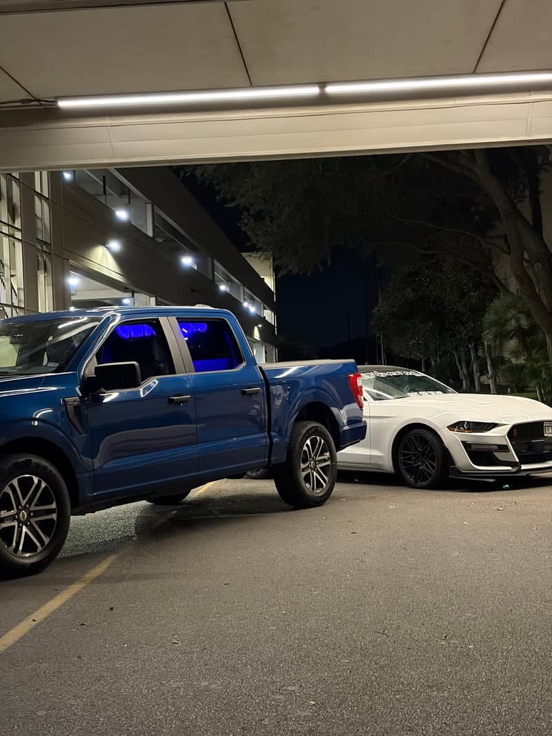 McAllen Medical Center Parking Garage - Image 1