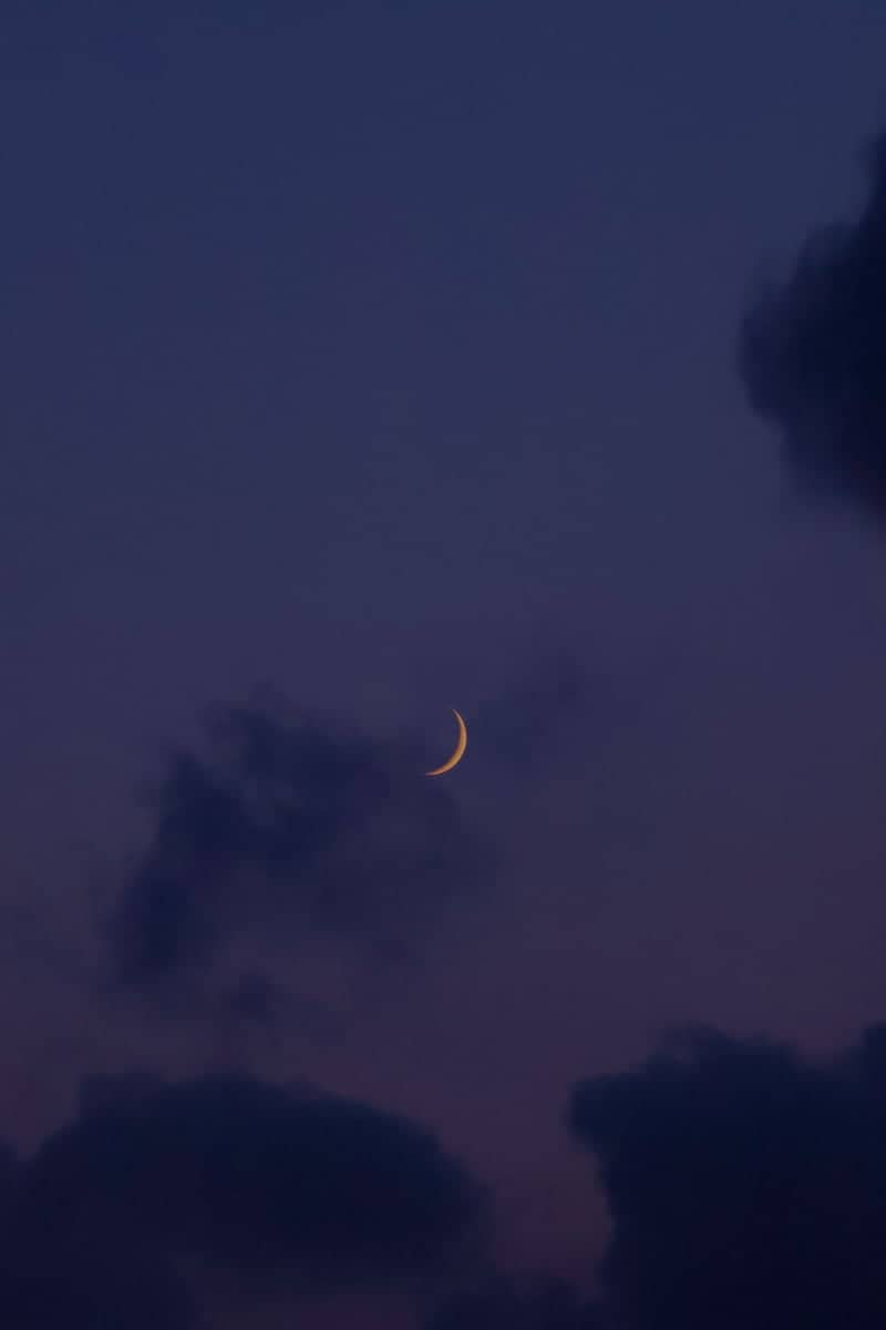 Kobe Twilight Sky - Image 1