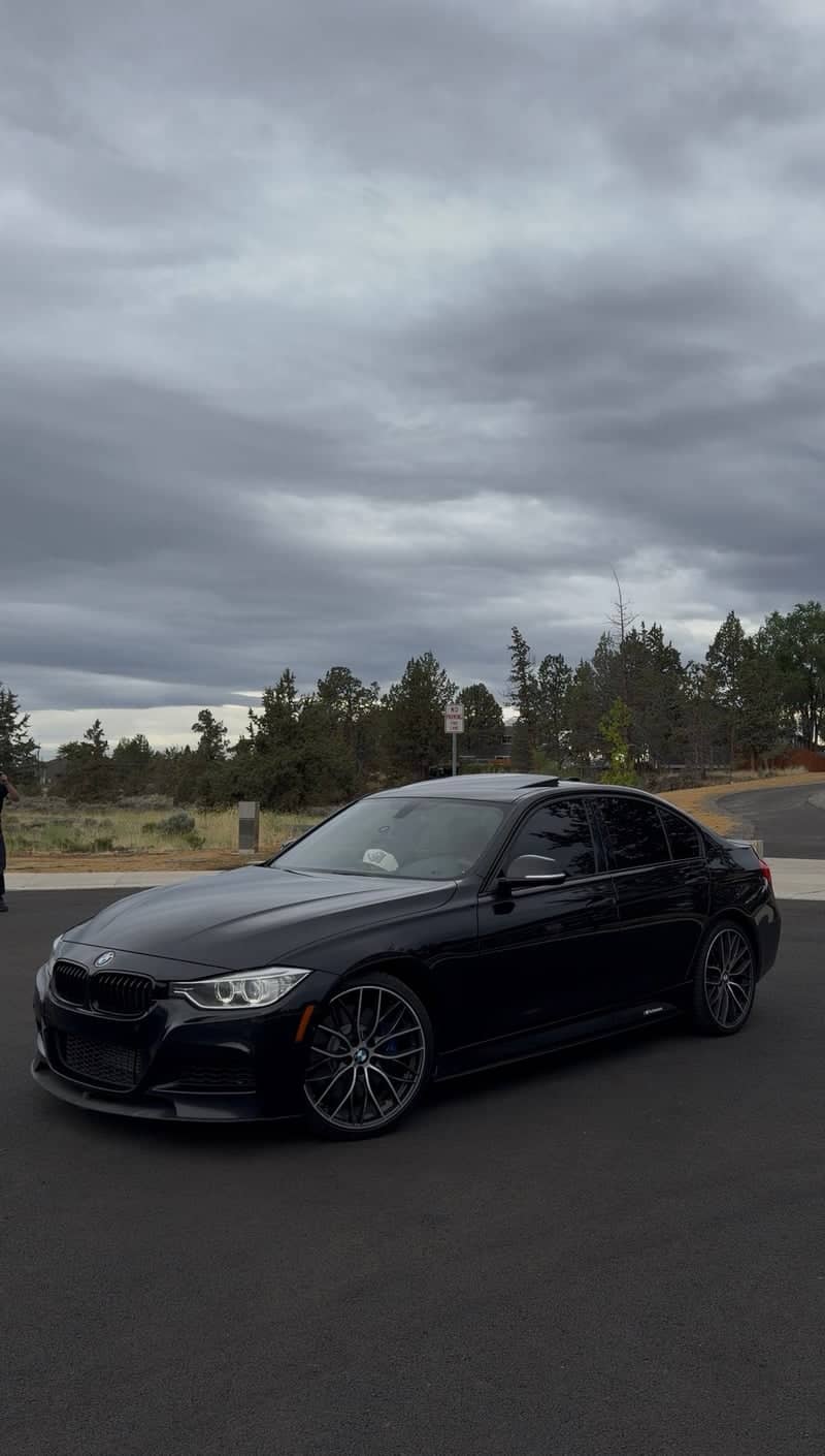 Redmond High Desert Roadside - Image 1