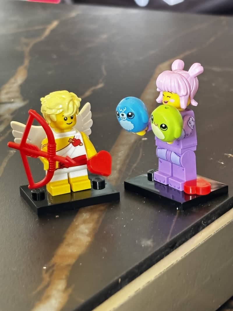 Lego Minifigure Macro Setup - Image 1