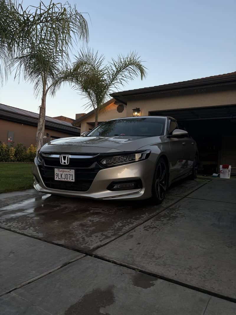 Orange Cove Suburban Driveway - Image 1