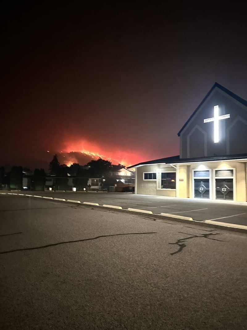 Summerland Baptist Church - Image 1