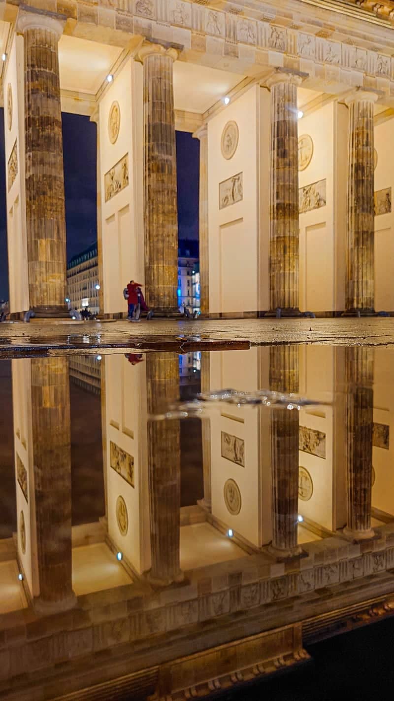 Brandenburg Gate - Image 1