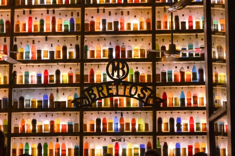 Brettos Bar - Image 1