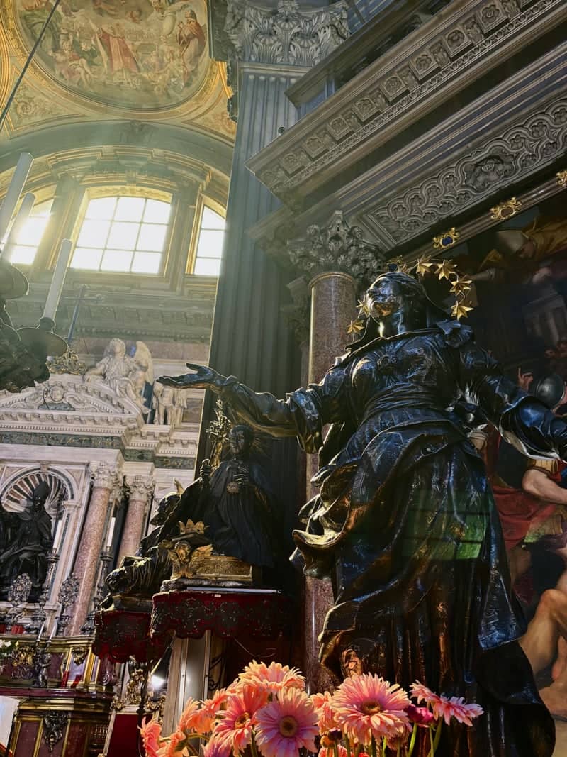 Naples Cathedral (Duomo di Napoli) - Image 1