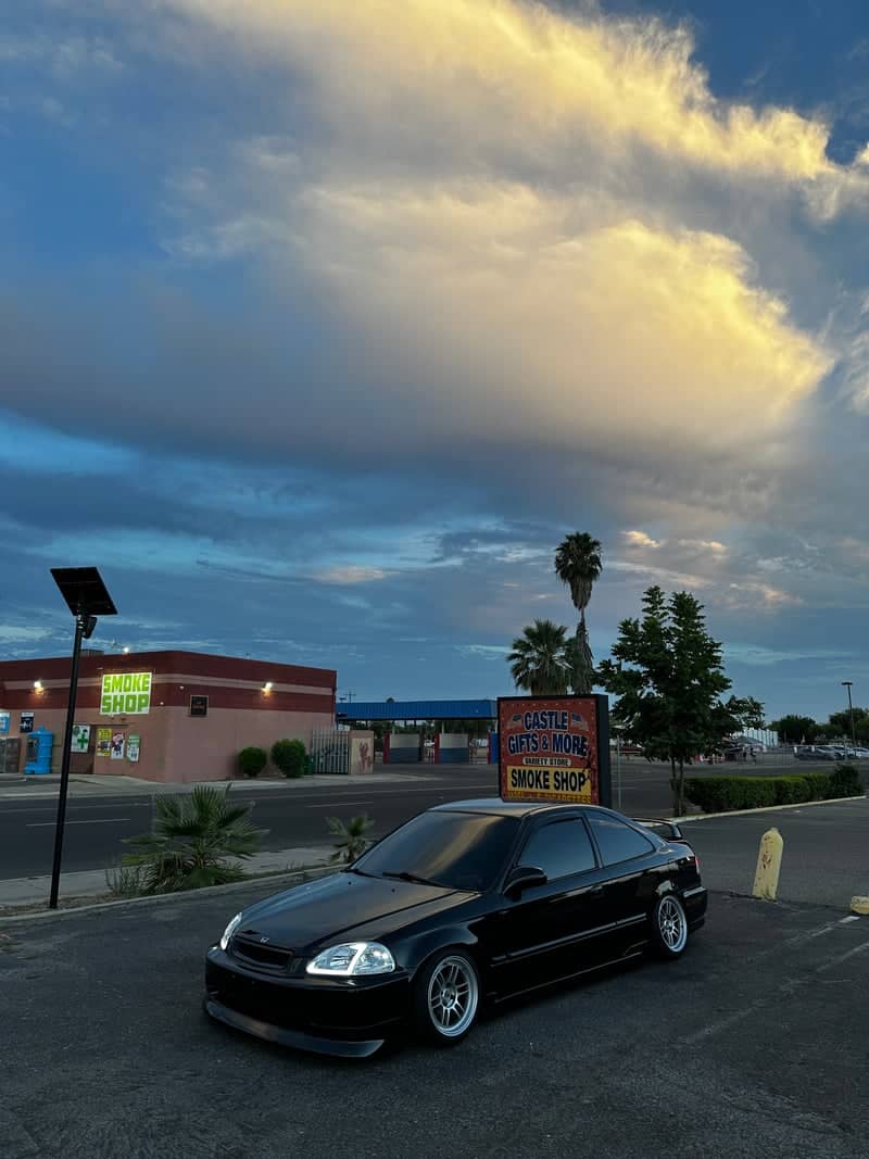 Atwater Urban Sunset Spot - Image 1
