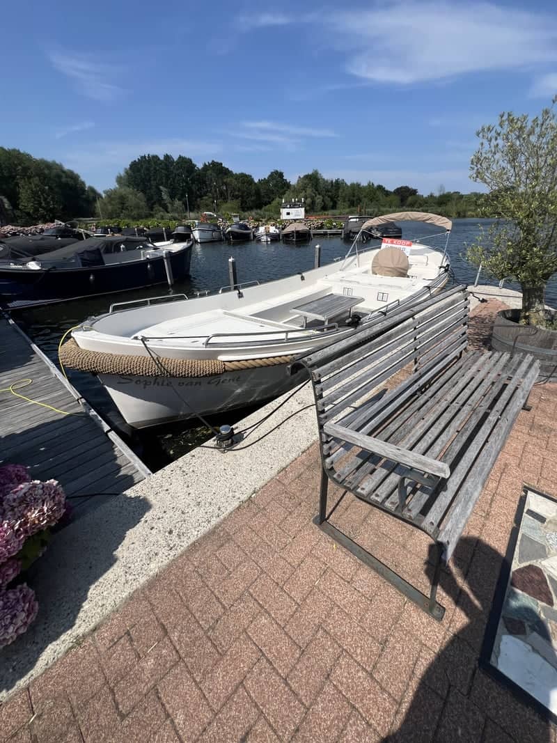 Oud Zuilen Waterfront - Image 1