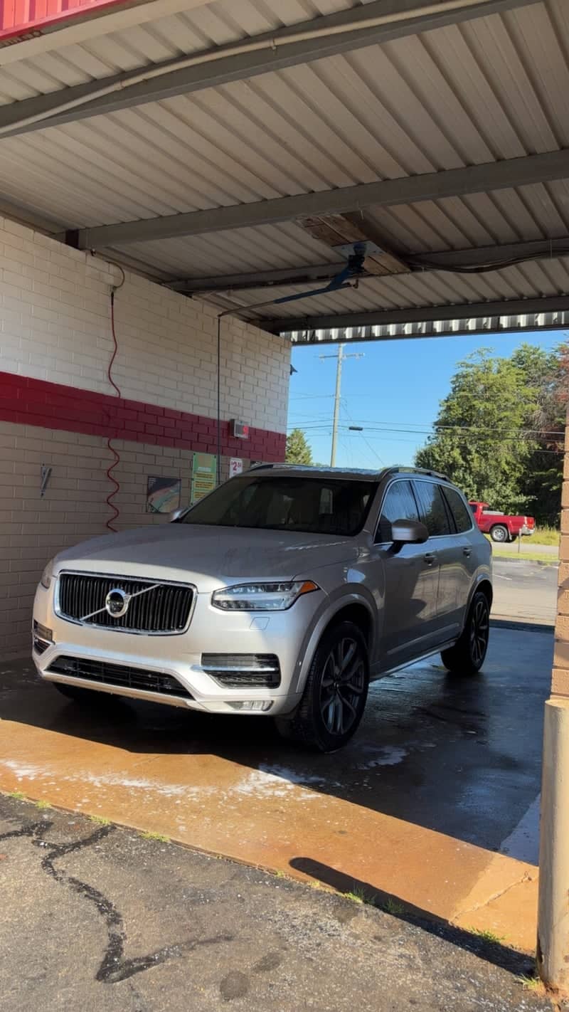 Hickory Self-Service Car Wash - Image 1