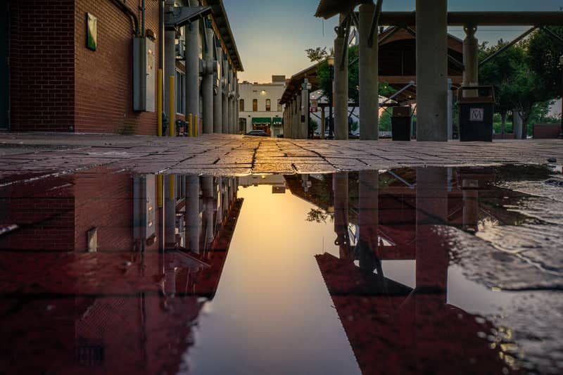 MacArthur Park Urban Walkway - Image 1