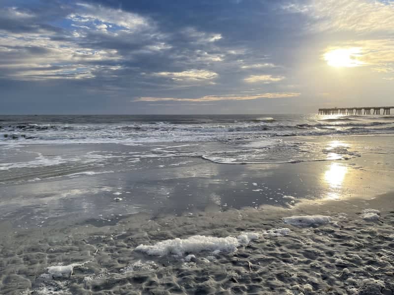 Jacksonville Beach Pier - Image 1