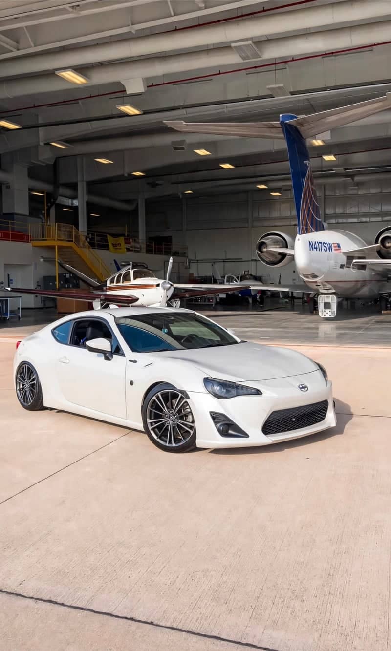 Scottsdale Private Aviation Hangar - Image 1