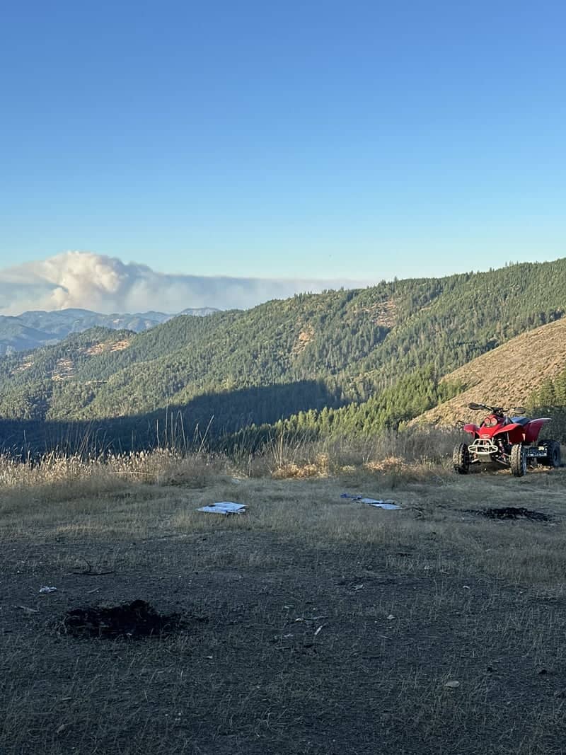 Siskiyou Mountains Overlook - Image 1
