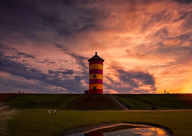 Pilsum Lighthouse - Image 1