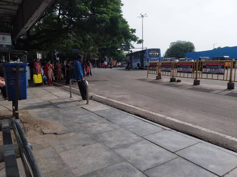 Saidapet Street Scene - Image 1