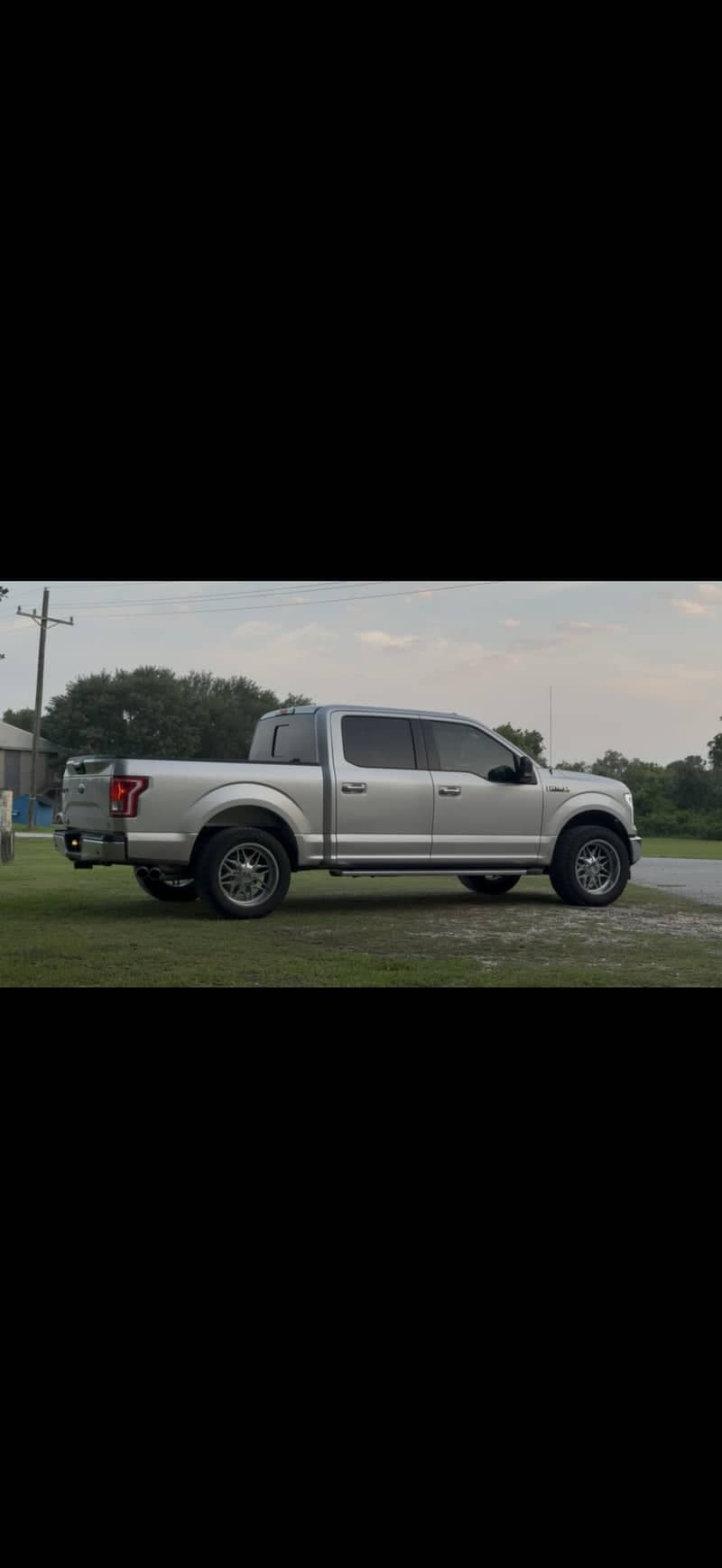 Navasota Rural Roadside - Image 1