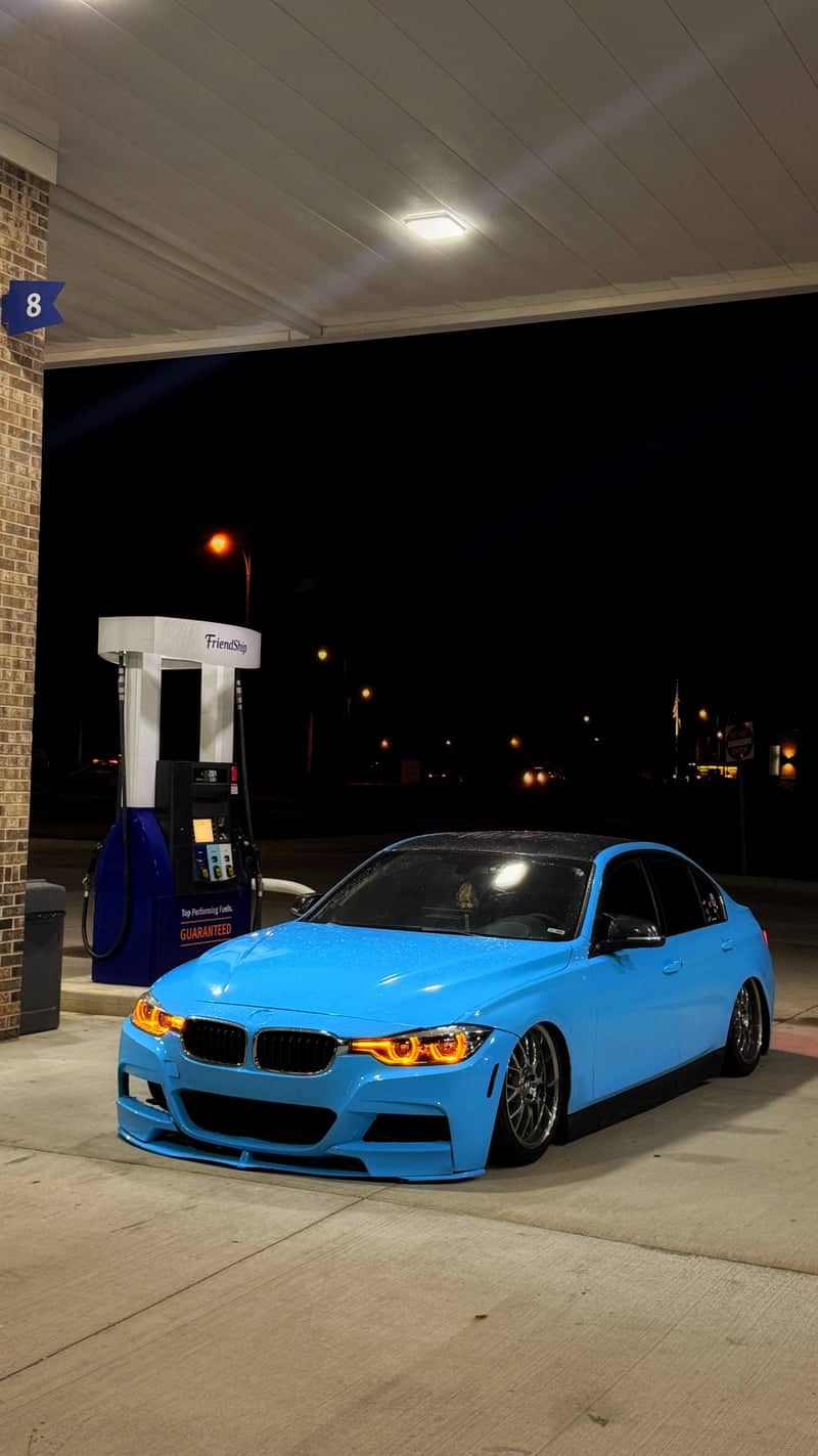 FriendShip Kitchen Gas Station - Image 1