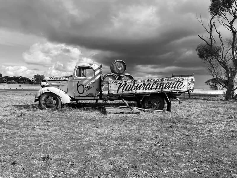 Naturalmente Vintage Truck, Myponga - Image 1