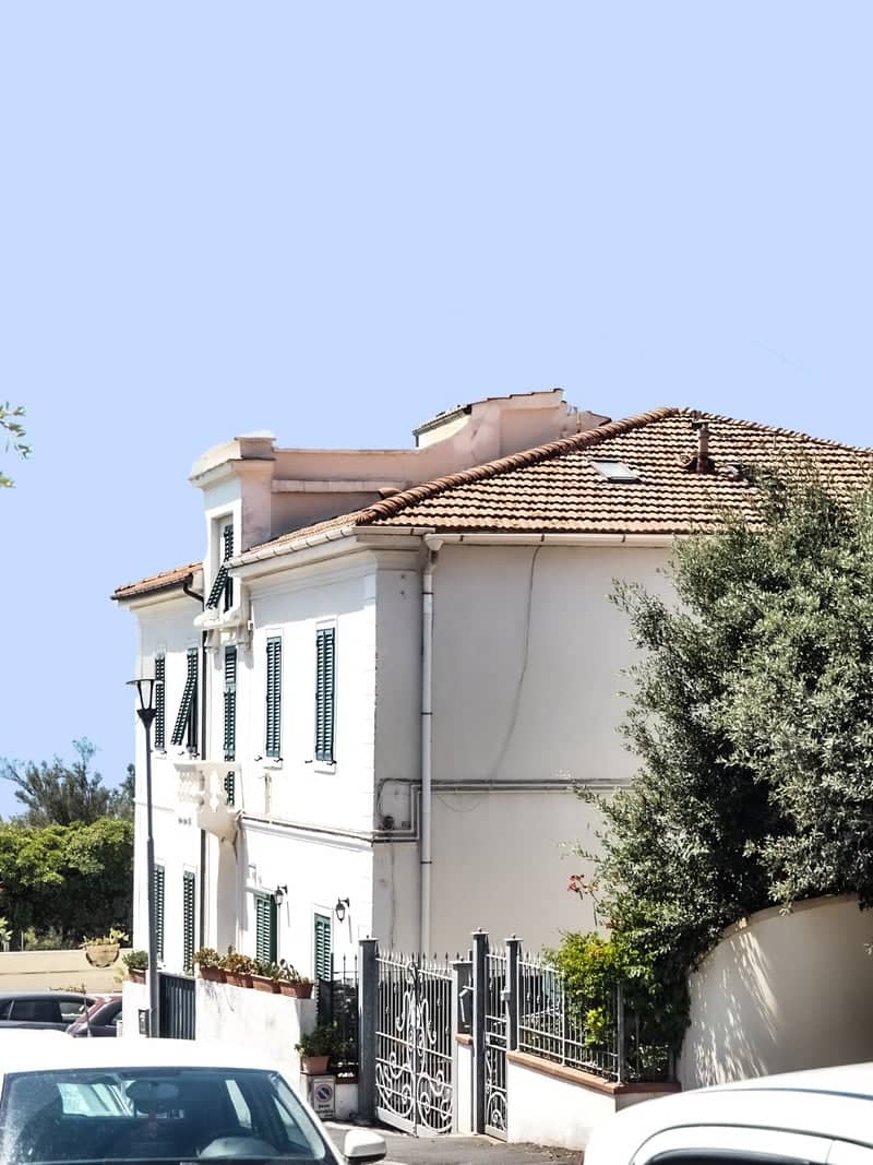 Tuscan Villa in Rosignano Solvay - Image 1