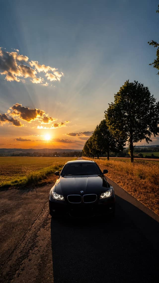Hessian Countryside Sunset Road - Image 1
