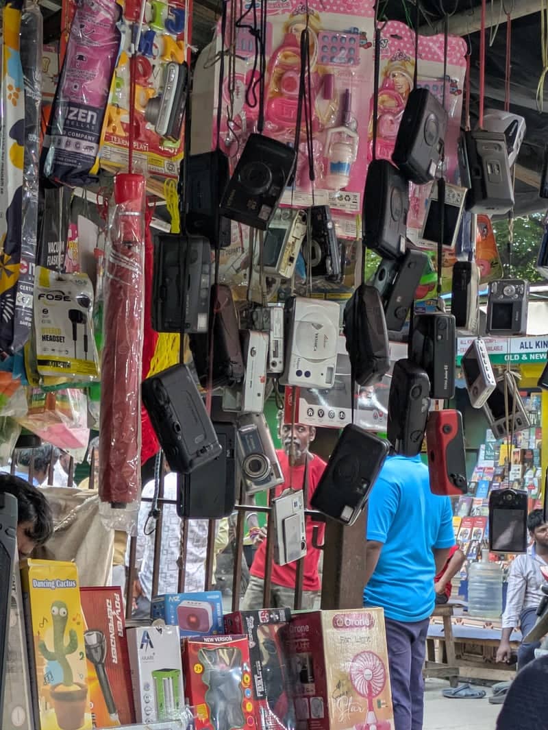 Moore Road Market Stalls - Image 1
