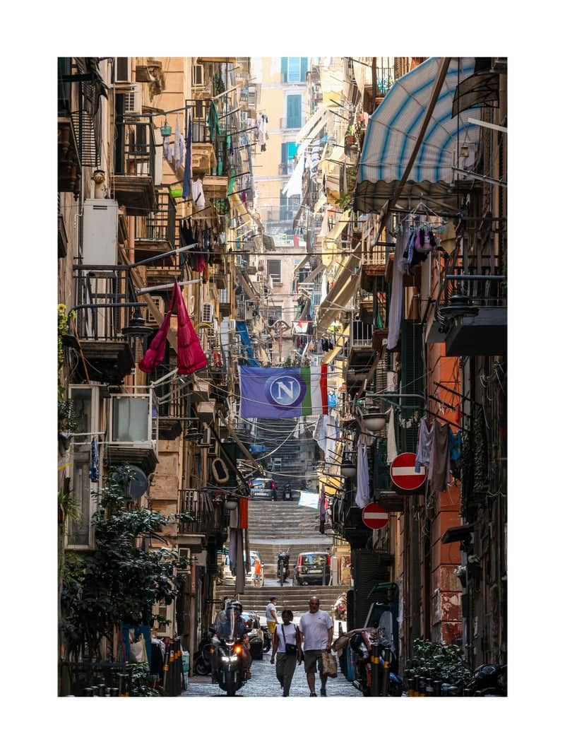 Quartieri Spagnoli Alleyway - Image 1