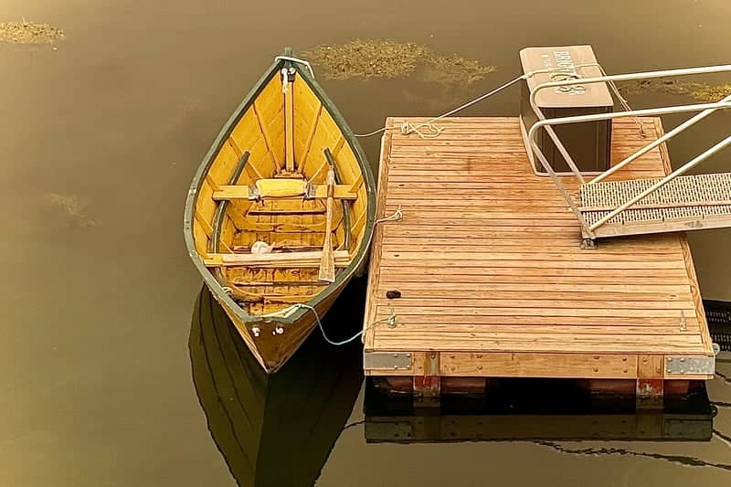 Rocky Neck Art Colony Harbor - Image 1