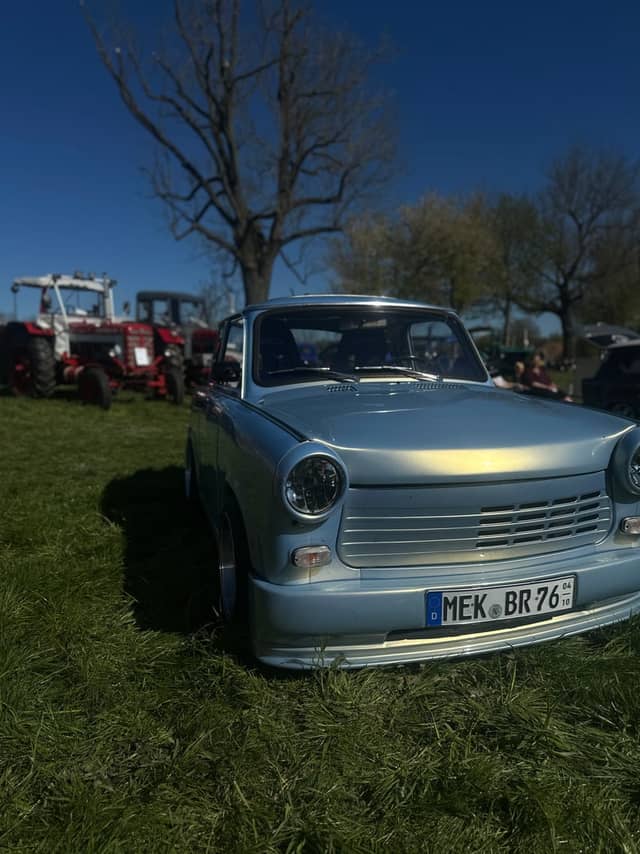 Vintage Car Meet in Flöha - Image 1