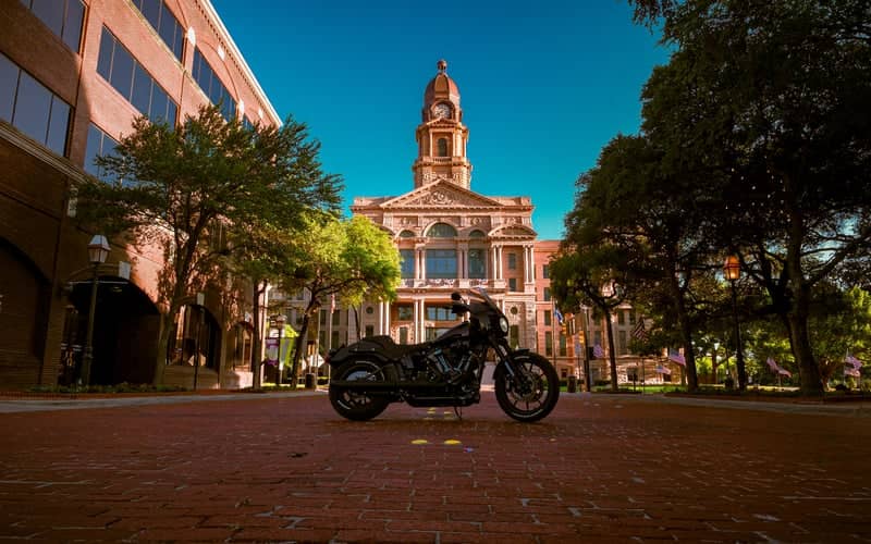 Tarrant County Courthouse - Image 1